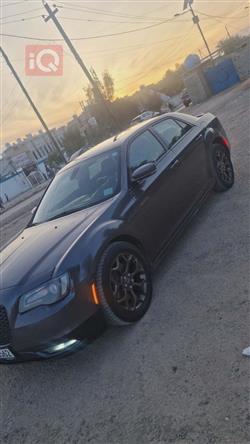 كرايسلر 300
